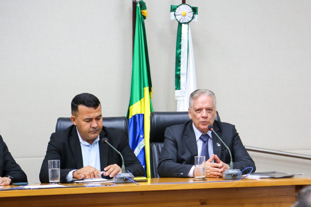 Vinícius Benevides recebe parecer favorável à sua recondução ao cargo de diretor da Adasa 10 WhatsApp Image 2025 03 24 at 17.00.43