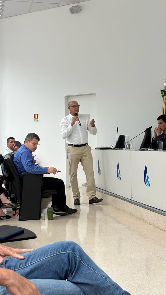 Adasa é sede da primeira Reunião conjunta entre CRH-DF e Comitês de Bacia Hidrográfica do Distrito Federal 2 CRHCBH 1