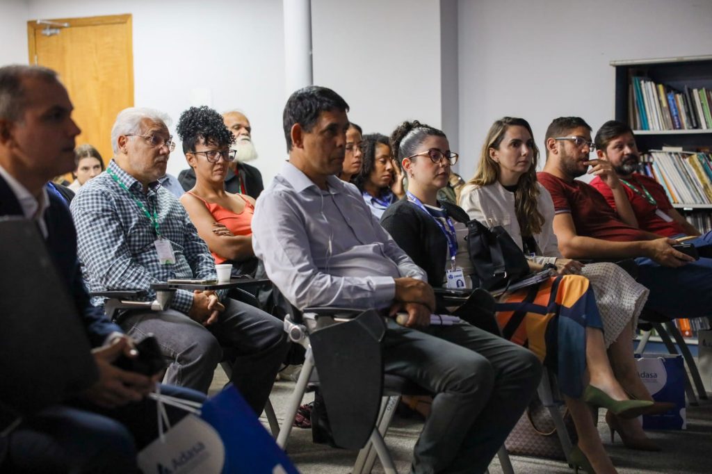 Adasa e SLU promovem workshop sobre certificação de dados para a gestão de resíduos sólidos no DF 1 Capa Acertar