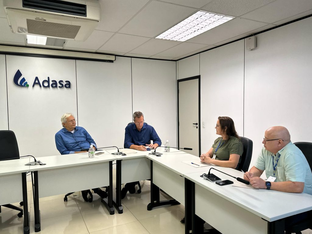 Pesquisa sobre soluções para agricultura diante das mudanças climáticas é apresentada na Adasa 1 Reuniao