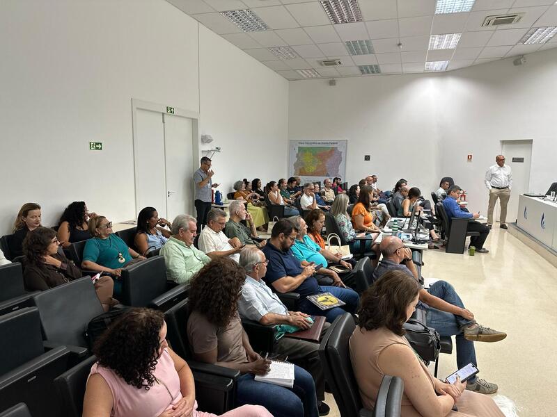 Adasa é sede da primeira Reunião conjunta entre CRH-DF e Comitês de Bacia Hidrográfica do Distrito Federal 4 imageedit 8 9941702328