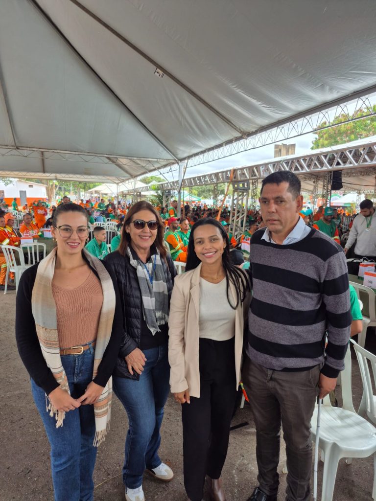 Adasa participa de homenagem ao Dia do Gari promovida pelo SLU 5 Dia do Gari SLU 5